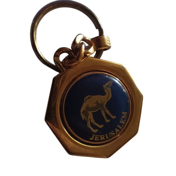 Vintage Jerusalem Israel Camel Keyring Brass Enamel Spinner Souvenir - Picture 2 of 3